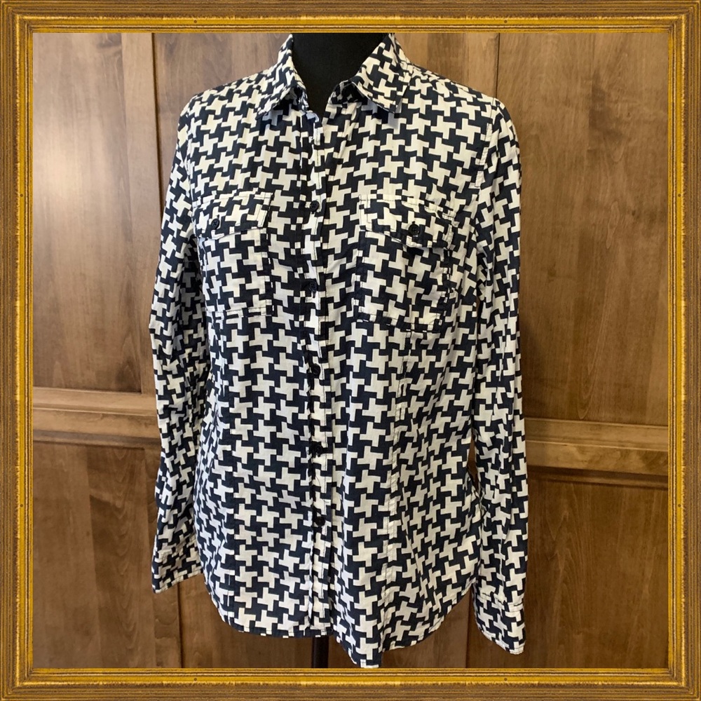 Michael Kors Dress shirt Med Navy & White